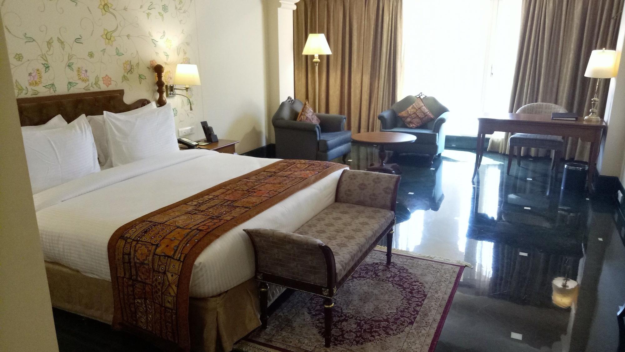 Indana Palace Jaipur Exterior photo